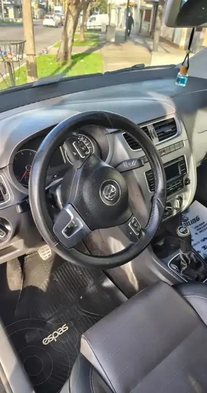 Volkswagen Suran Edición Limitada  2014 - foto 4
