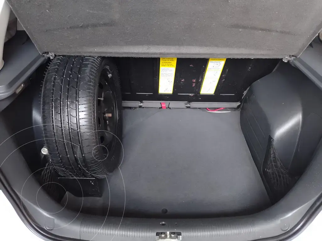 Volkswagen Suran 1.6 Comfortline (1598 Cc) 2015 - foto 4