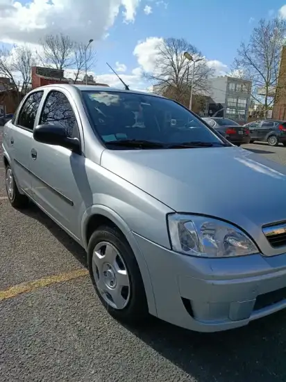 Chevrolet Corsa 4P CD 2010 - foto 1