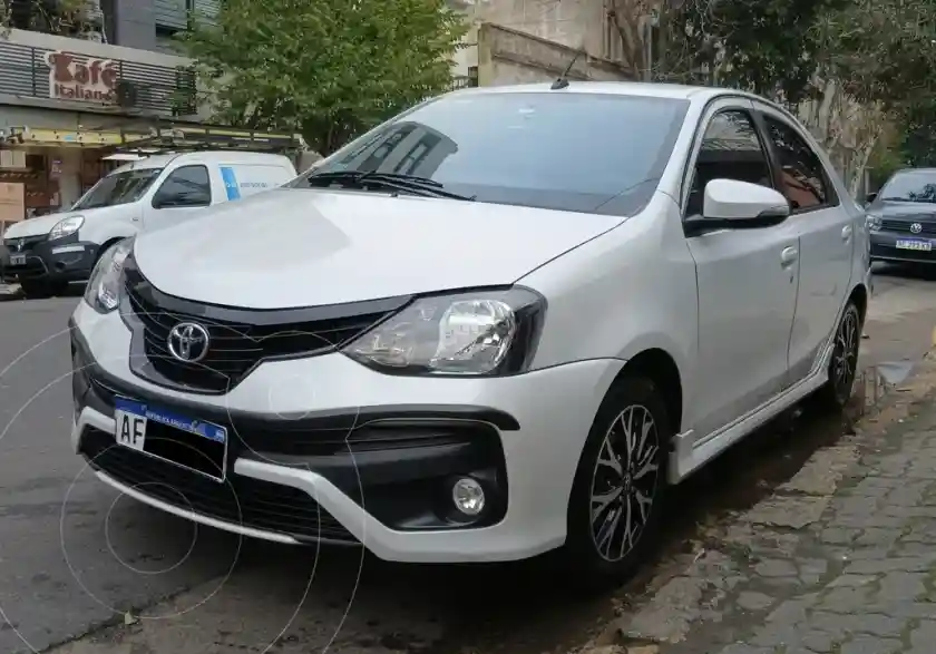 Toyota Etios Sedán Xls Aut  2022 - foto 2