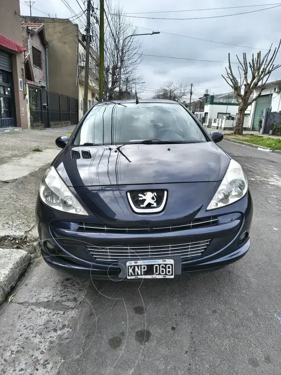 Peugeot 207 2011 - foto 1