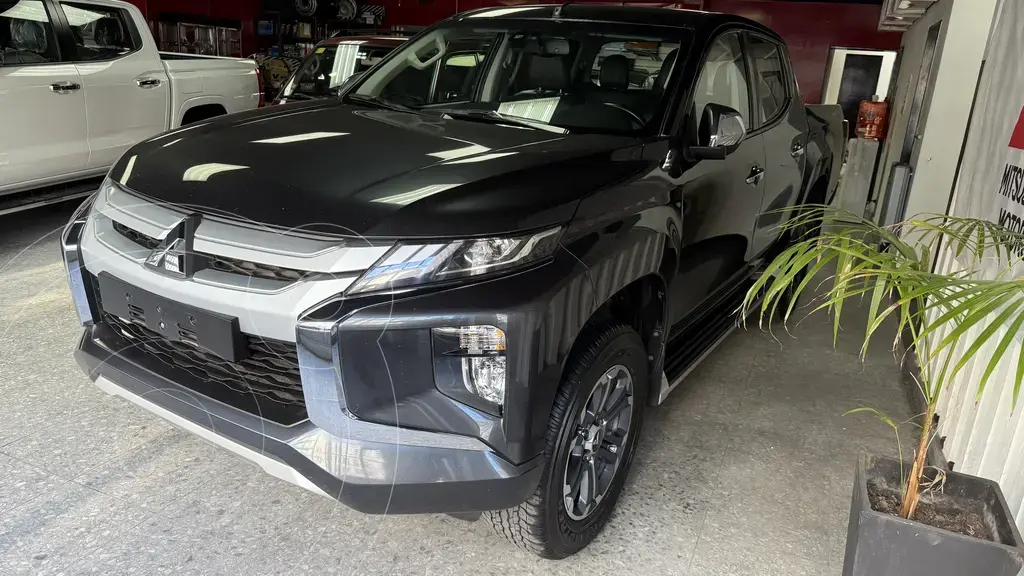 Mitsubishi L200 4X4 2.5 High Power Cd Full Aut (2500 Cc) 2021 - foto 4