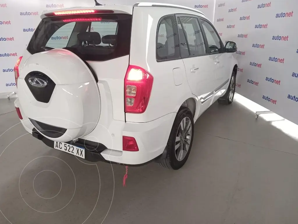 Chery Tiggo Tiggo 3 1.6 4X2 Luxury        L/17 2018 - foto 5