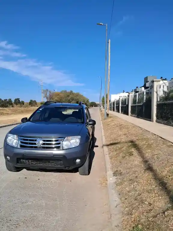 Renault Duster Confort Plus  2013 - foto 2