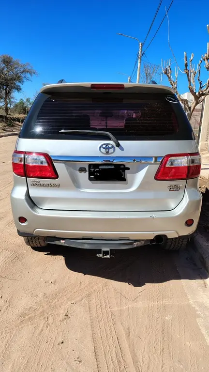 Toyota Sw4 Srv Tdi Cuero Aut (2982 Cc) 2009 - foto 2