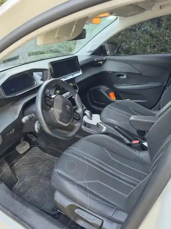 Peugeot 208 Feline 1.6 Tiptronic  2023 - foto 5