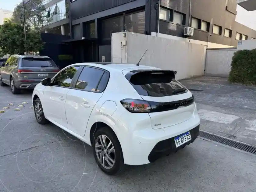 Peugeot 208 Feline 1.6 Tiptronic  2024 - foto 4