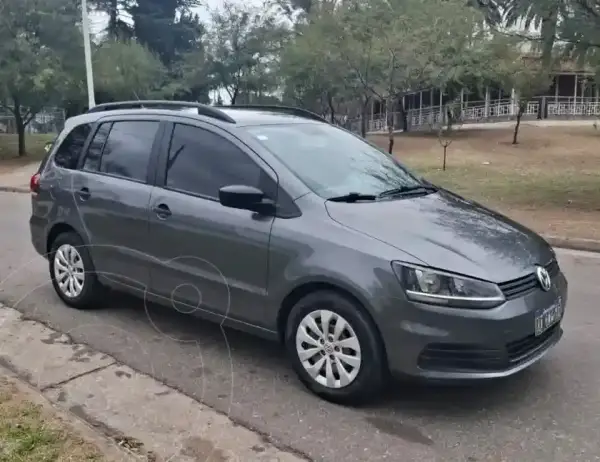 Volkswagen Suran 1.6 Comfortline  2019 - foto 1