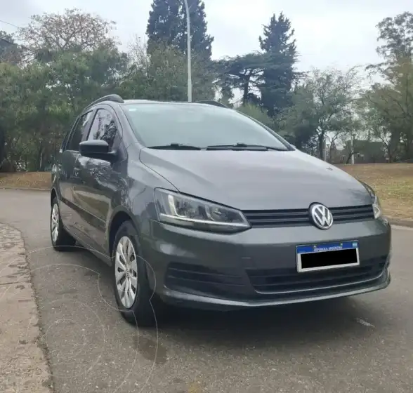 Volkswagen Suran 1.6 Comfortline  2019 - foto 2