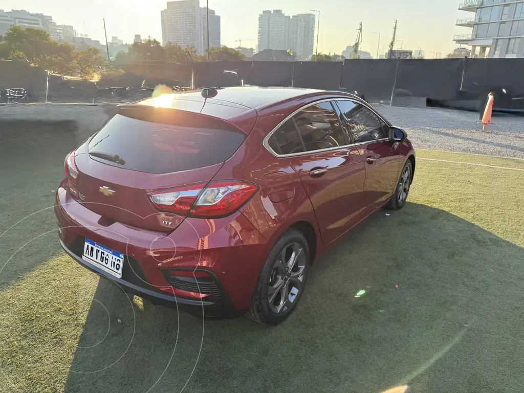 Chevrolet Cruze 5 Ltz Aut (1399 Cc) 2018 - foto 4