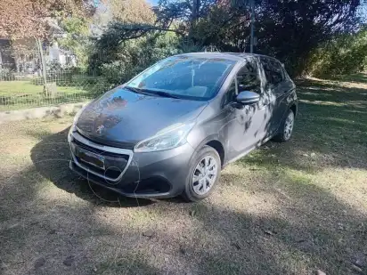 Peugeot 208 Active 1.6  2017 - foto 1