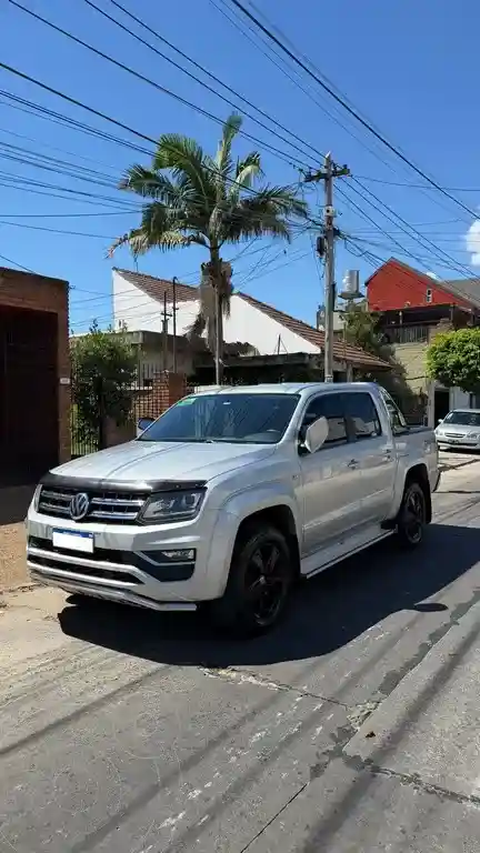Volkswagen Amarok DC 4x4 Highline Pack (180Cv) Aut Cuero 2017 - foto 1
