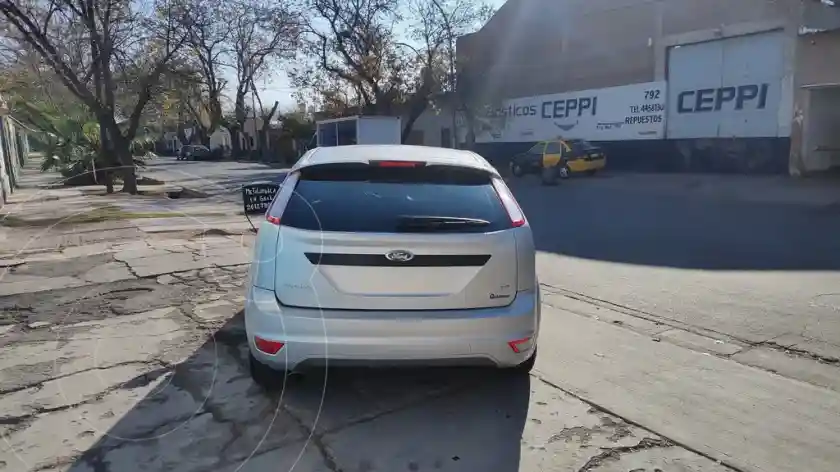 Ford Focus 5P 2.0 Trend Plus  2011 - foto 2