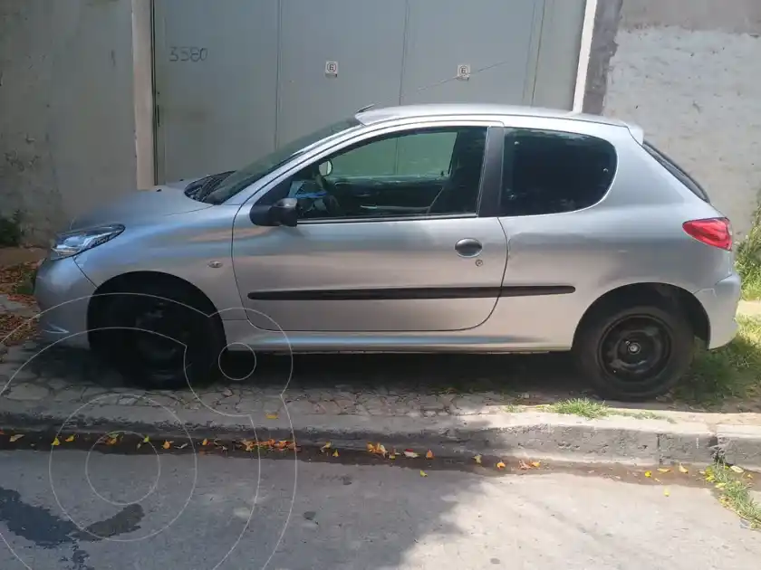 Peugeot 207 Compact 1.4 Xr 3P  2010 - foto 5