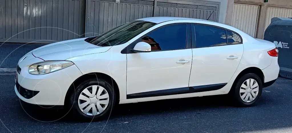 Renault Fluence Confort (1598 Cc) 2014 - foto 4