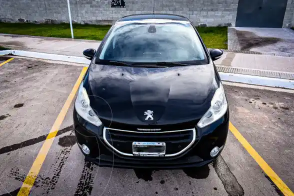 Peugeot 208 Feline 1.6 Pack Cuir  2015 - foto 3