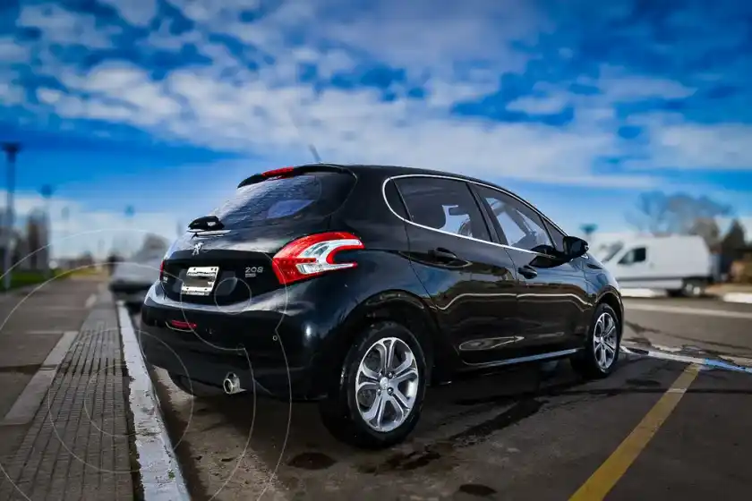 Peugeot 208 Feline 1.6 Pack Cuir  2015 - foto 5