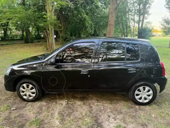 Renault Clio Mío 5P Expression Pack I  2013 - foto 1