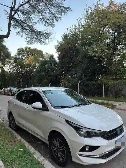 Fiat Cronos 1.8L Precision  2022 - foto 1