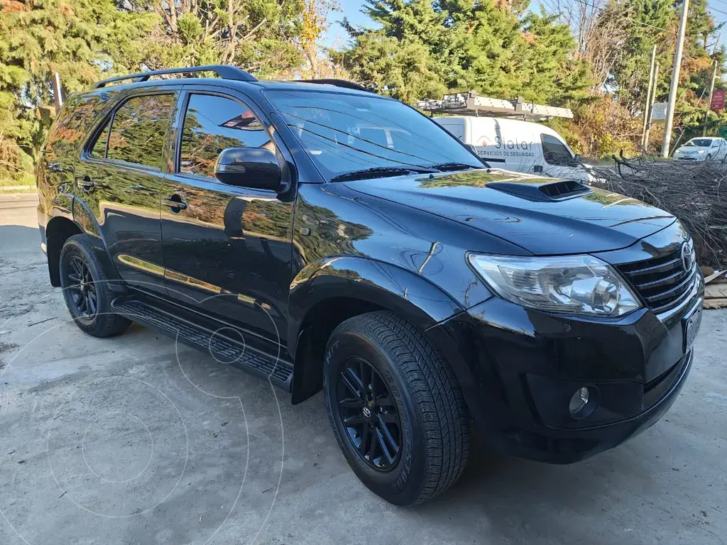 Toyota Sw4 3.0 Cuero Aut  2013 - foto 2