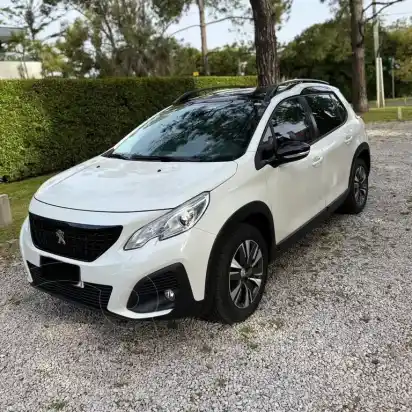 Peugeot 2008 Feline 2021 - foto 1