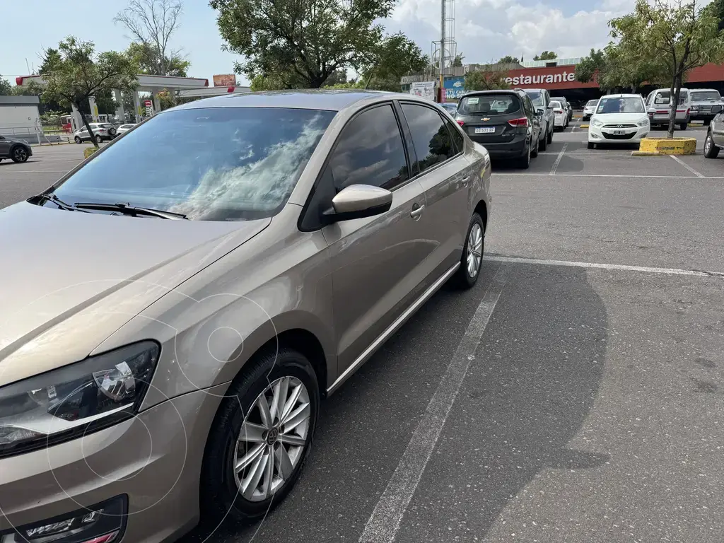 Volkswagen Polo Comfortline Tiptronic (1598 Cc) 2016 - foto 5