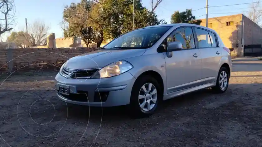Nissan Tiida Acenta  2010 - foto 2