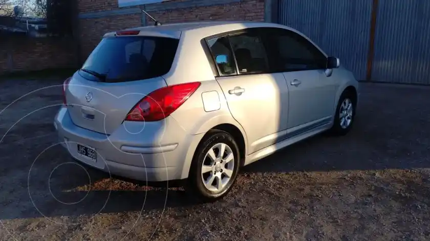 Nissan Tiida Acenta  2010 - foto 3