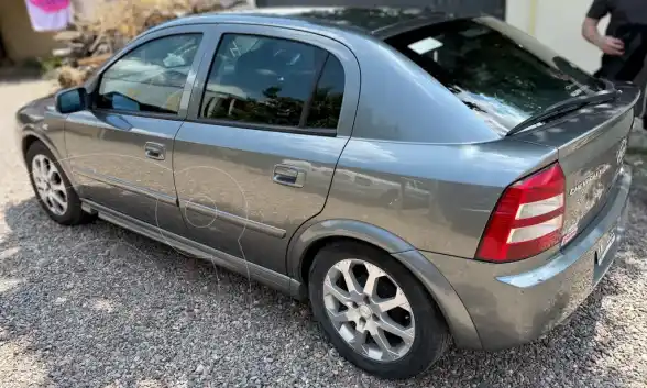 Chevrolet Astra Gl 2.0 4P  2012 - foto 5