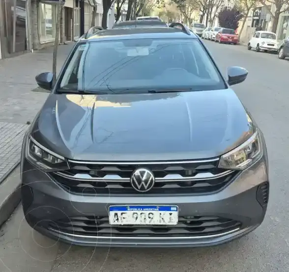 Volkswagen Nivus Comfortline 200 Tsi  2023 - foto 1