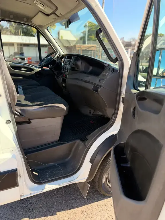 Iveco Daily Chasis Chasis Cabina Simple 70C16 Truck (2998 Cc) 2019 - foto 5