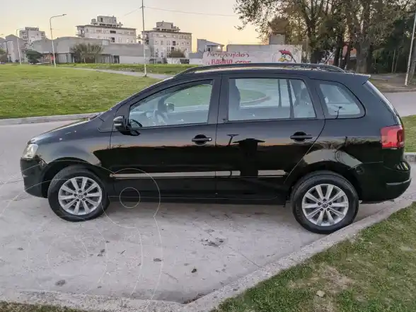 Volkswagen Suran 1.6 Trendline  2012 - foto 4