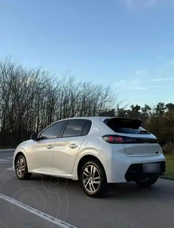 Peugeot 208 Feline 1.6 Tiptronic  2022 - foto 5