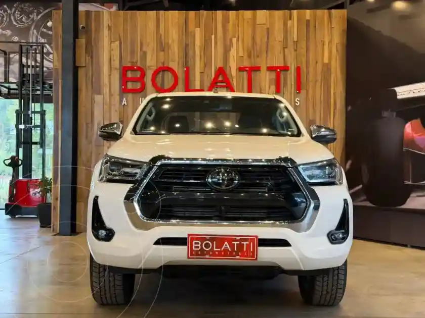 Toyota Hilux Hilux L/20 2.8 Dc 4X4 Tdi Srx  Aut  2023 - foto 2
