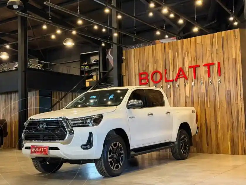 Toyota Hilux Hilux L/20 2.8 Dc 4X4 Tdi Srx  Aut  2023 - foto 3