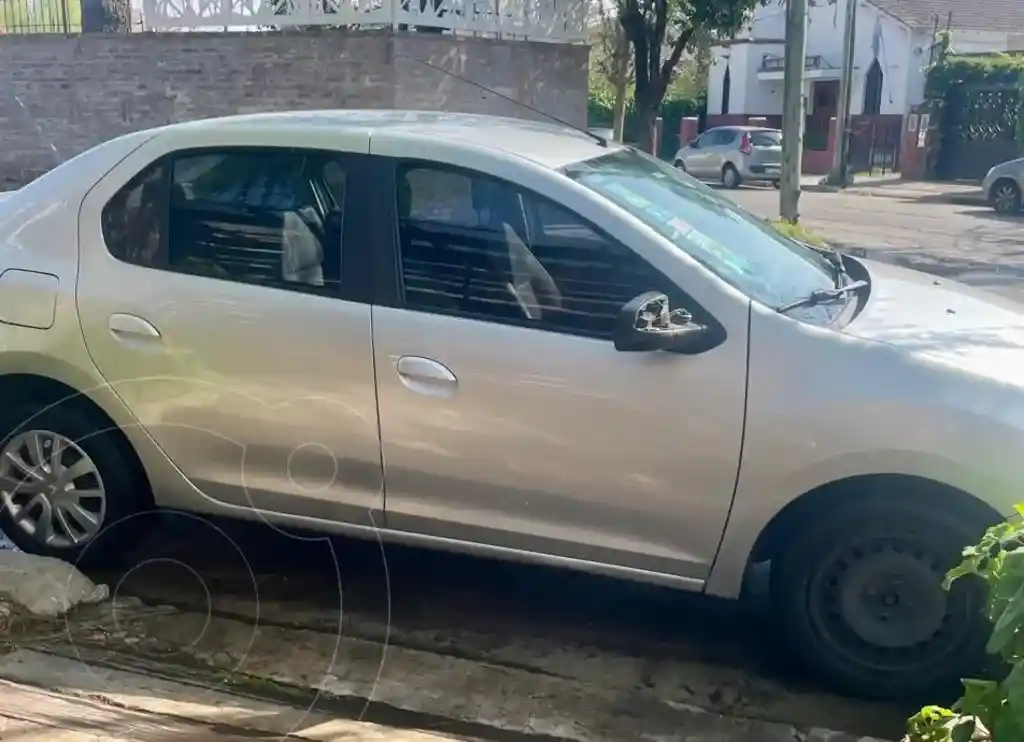 Renault Logan 1.6 Expression  2018 - foto 4