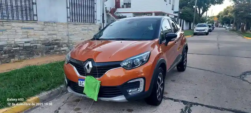 Renault Captur Intens 1.6 Cvt  2018 - foto 2