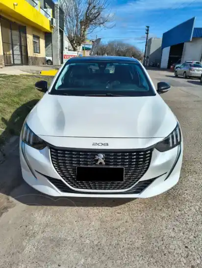 Peugeot 208 Feline 1.6 Tiptronic  2021 - foto 1