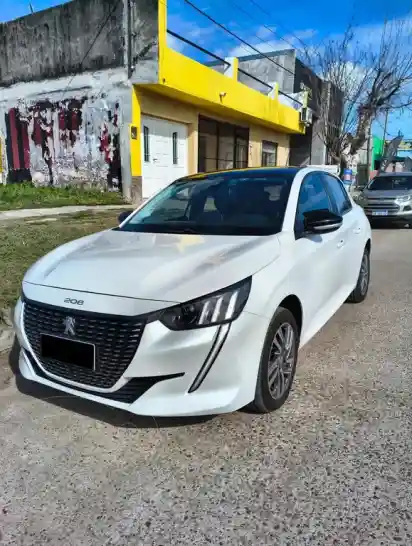 Peugeot 208 Feline 1.6 Tiptronic  2021 - foto 2
