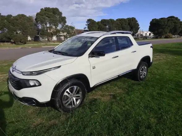 Fiat Toro 2.0 Volcano 4X4 Cd Diésel Aut  2017 - foto 4
