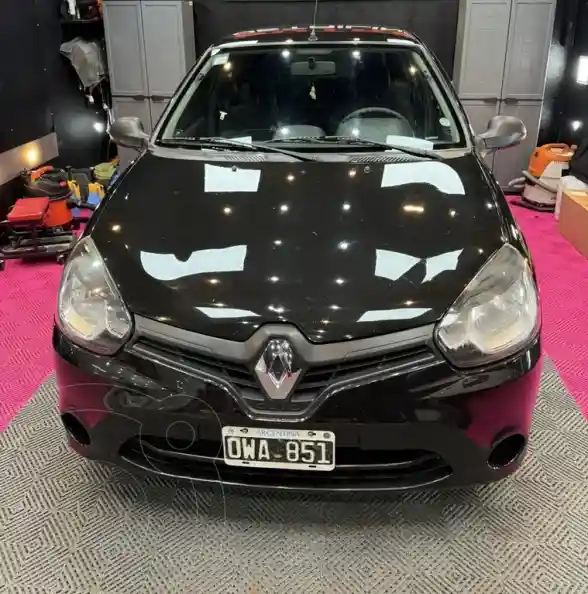 Renault Clio Mío 5P Confort  2015 - foto 1