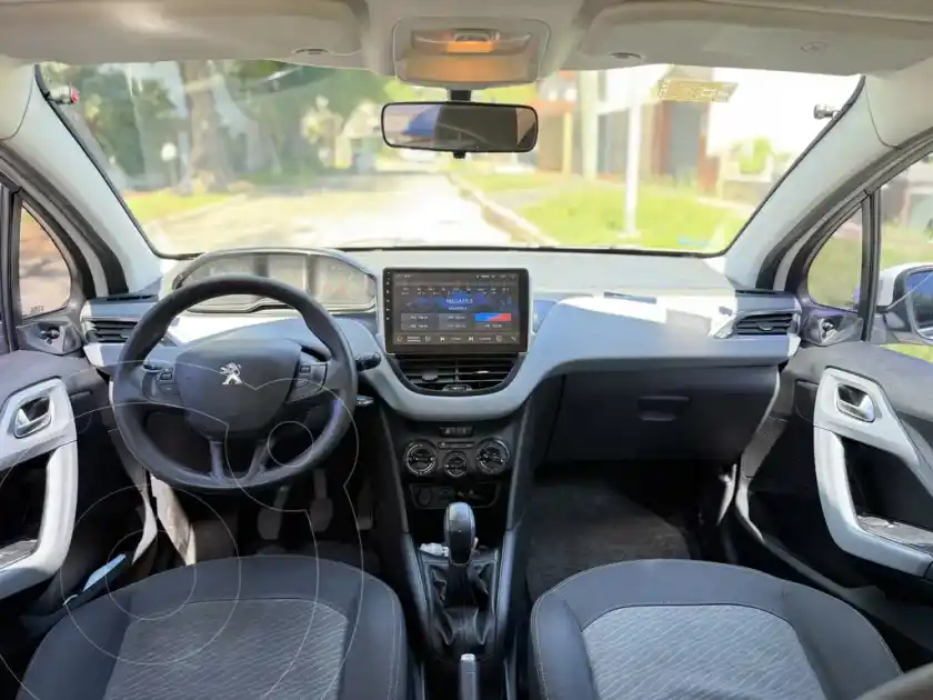 Peugeot 208 Active 1.5  2014 - foto 2