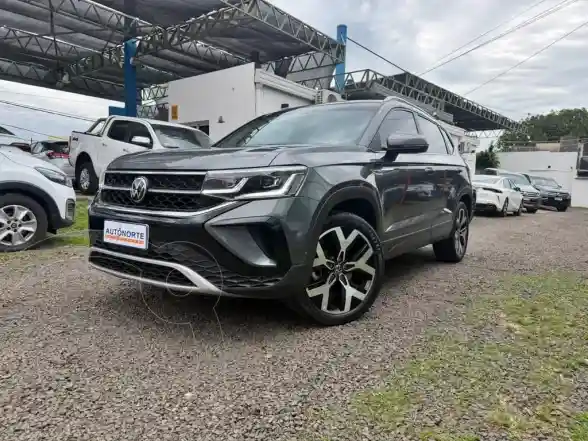 Volkswagen Taos 1.4 250 Tsi Highline Tip.  2024 - foto 2