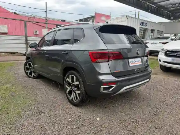 Volkswagen Taos 1.4 250 Tsi Highline Tip.  2024 - foto 4