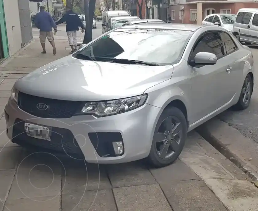 Kia Cerato Koup 1.6L EX 2011 - foto 1