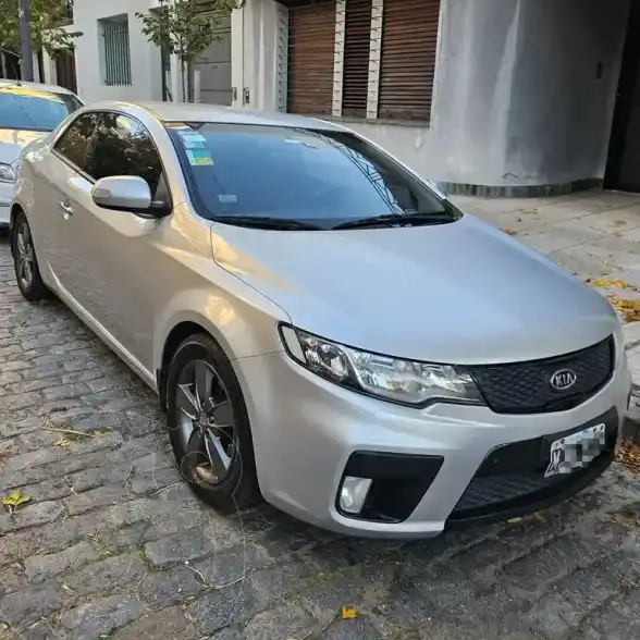 Kia Cerato Koup 1.6L Ex  2011 - foto 3