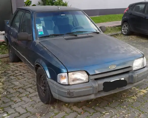 Ford Escort Lx (1600 Cc) 1994 - foto 1