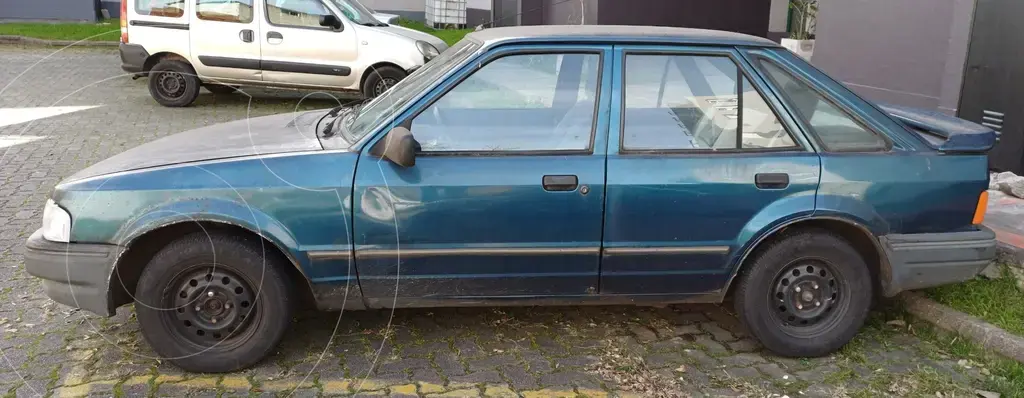 Ford Escort Lx (1600 Cc) 1994 - foto 4