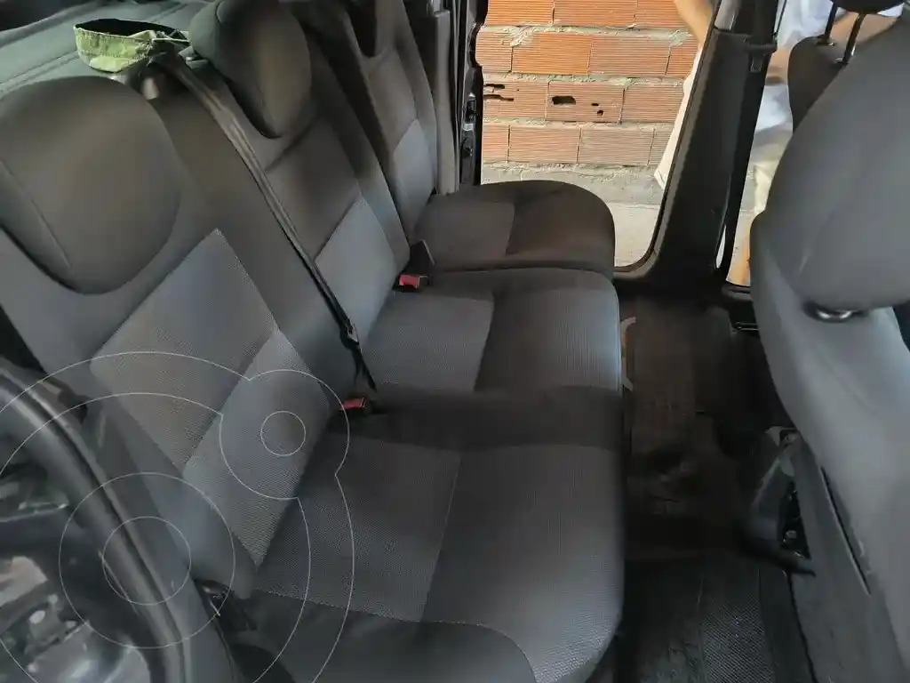 Peugeot Partner Patagónica 1.6 Vtc Plus  2017 - foto 5