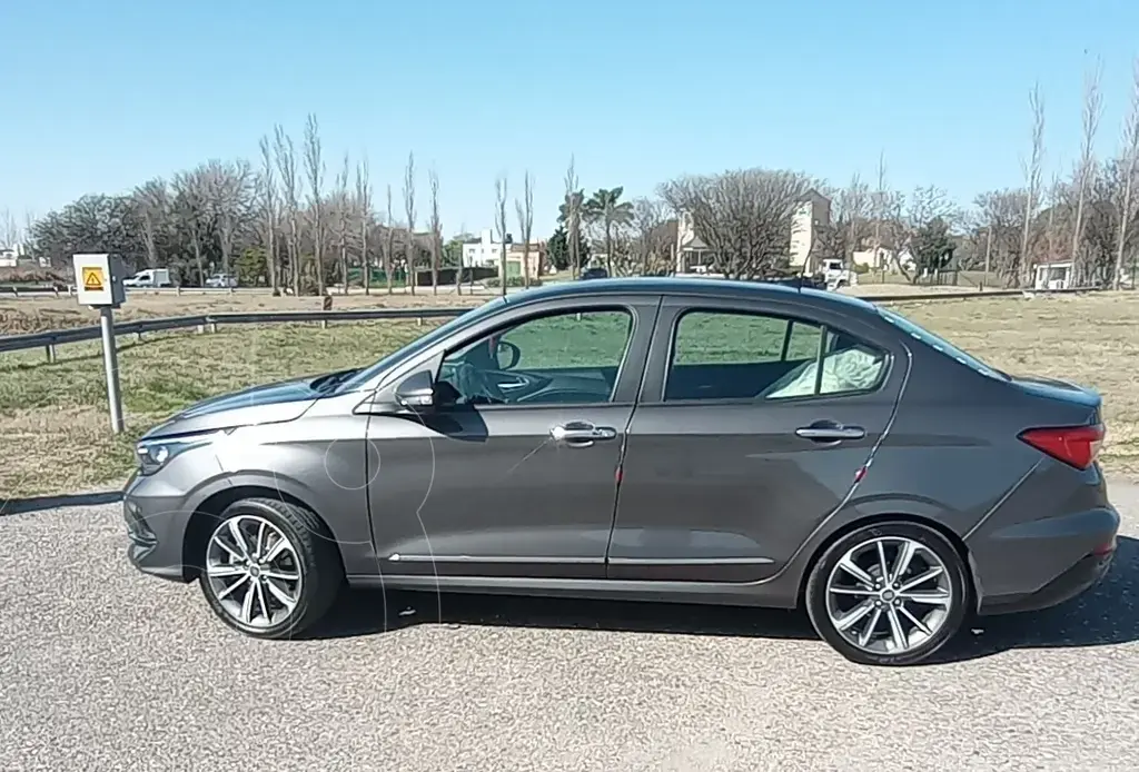 Fiat Cronos 1.8L Precision (1747 Cc) 2022 - foto 4